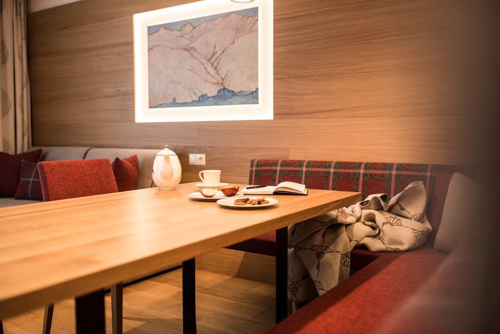 Slow Living Suite - Ferienwohnung Mit Privater Sauna & Garten 费斯 外观 照片
