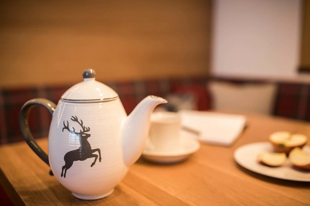 Slow Living Suite - Ferienwohnung Mit Privater Sauna & Garten 费斯 外观 照片