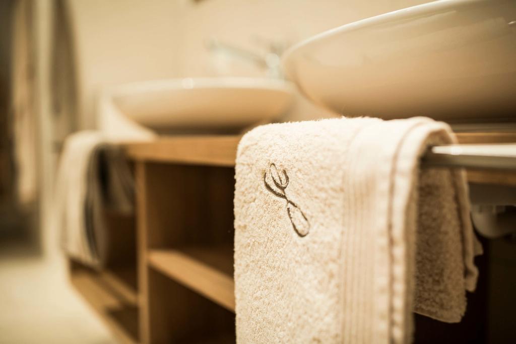 Slow Living Suite - Ferienwohnung Mit Privater Sauna & Garten 费斯 外观 照片